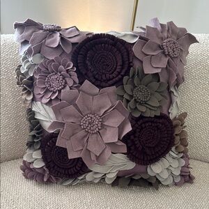 Z Galleries PLW Bloom purple/taupe/gray Floral Accent Pillow 20x20